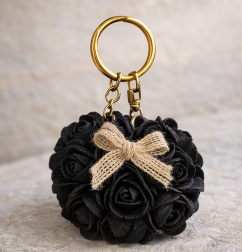 Chouchou Porte-Clés Noir – Élégance Intemporelle